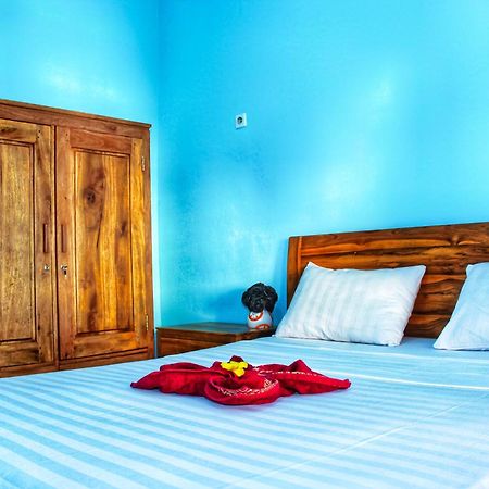 Apartament Kj Purple House Senggigi Zewnętrze zdjęcie