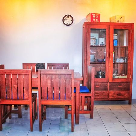 Apartament Kj Purple House Senggigi Zewnętrze zdjęcie
