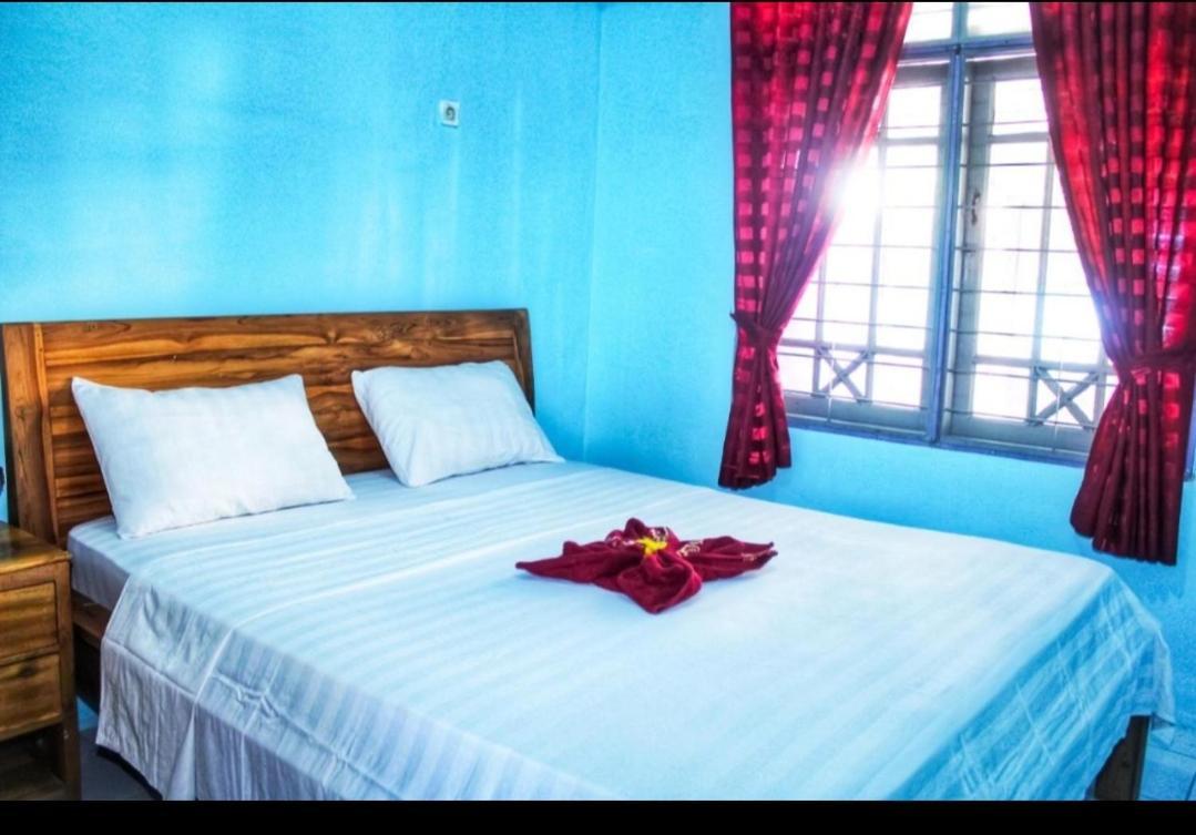 Apartament Kj Purple House Senggigi Zewnętrze zdjęcie